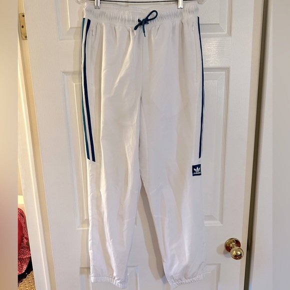 Adidas Climafit Windpants - Picture 1 of 2
